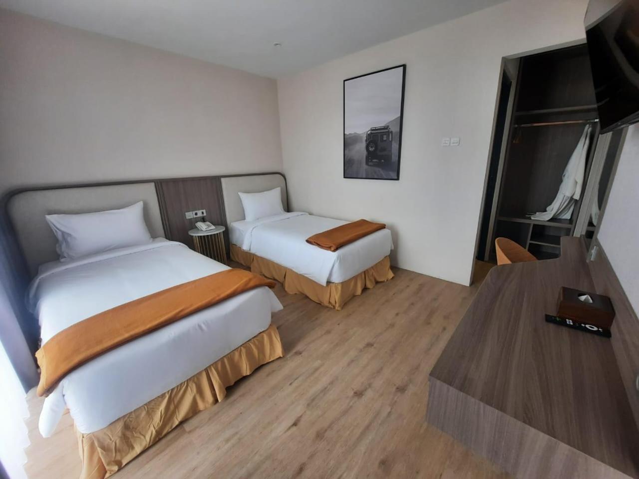 Hotel Nature Bromo And Resort Pasuruan Bagian luar foto