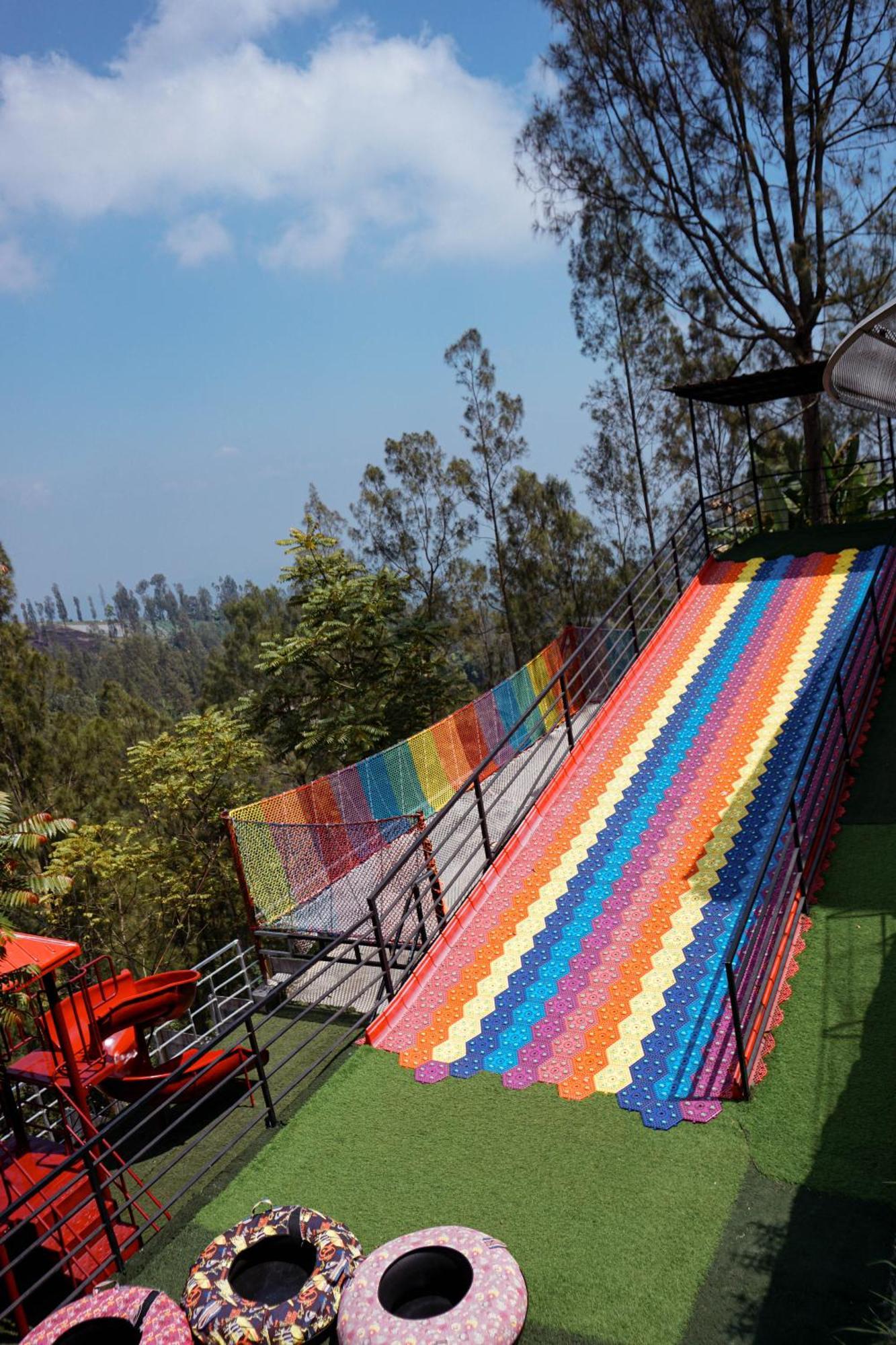 Hotel Nature Bromo And Resort Pasuruan Bagian luar foto
